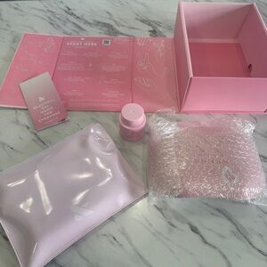 Olive & June Gel Mani System